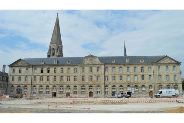 LVMH engage la création d’un nouvel atelier de maroquinerie à Vendôme (41) avec 200 emplois à la clé !